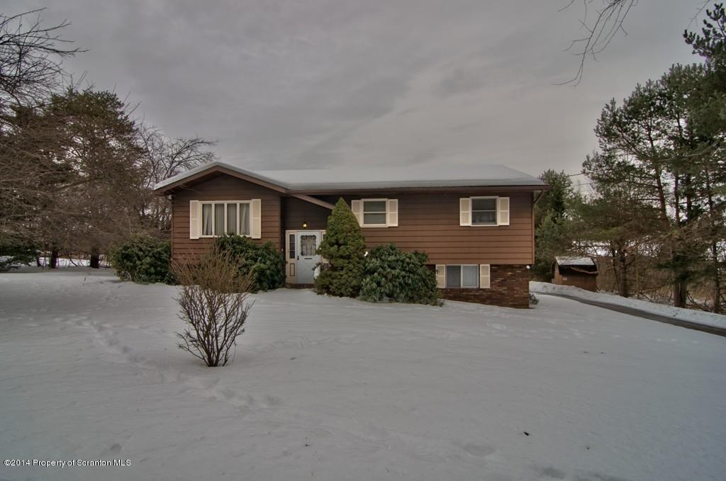 138 Colvin Road Dalton, PA 18414 - Photo 1 of 49 Gallery Image 1