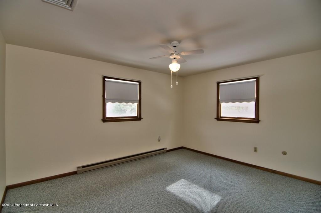 138 Colvin Road Dalton, PA 18414 - Photo 20 of 49 Gallery Image 20