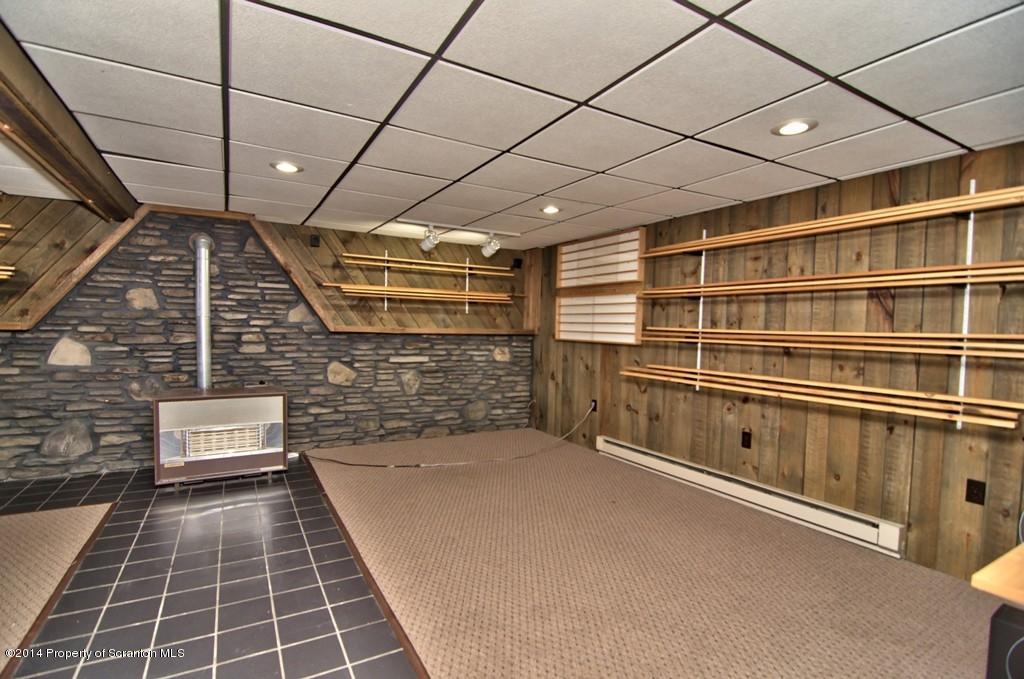 138 Colvin Road Dalton, PA 18414 - Photo 33 of 49 Gallery Image 33