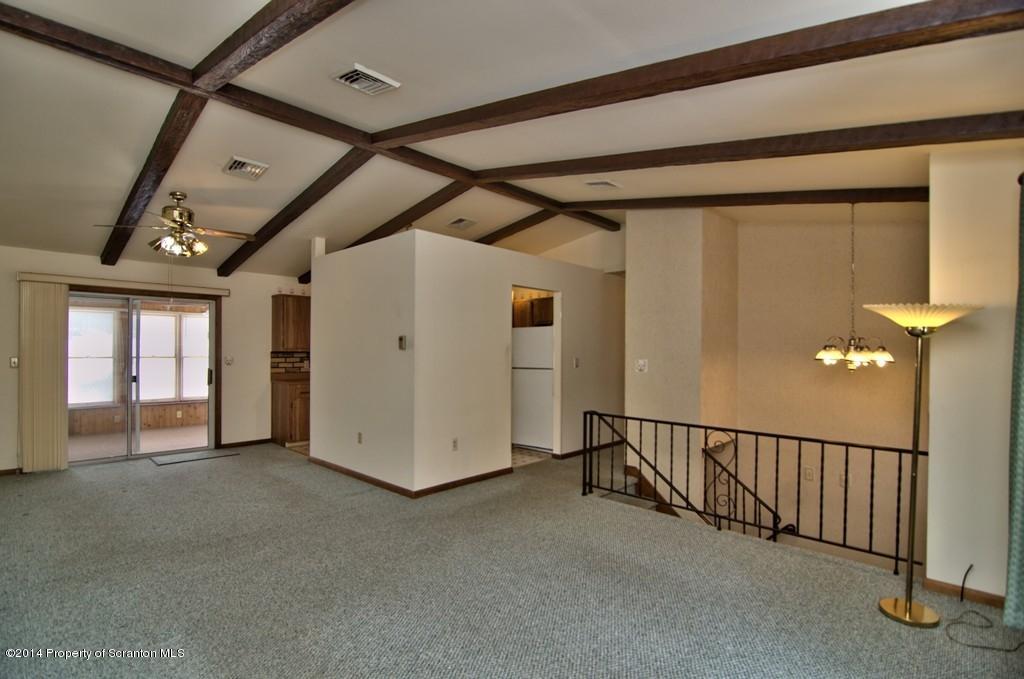 138 Colvin Road Dalton, PA 18414 - Photo 5 of 49 Gallery Image 5