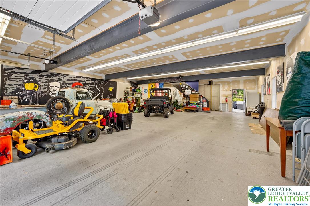 701 Rutt Road Bangor, PA 18013 - Photo 19 of 72 Interior of detached garage