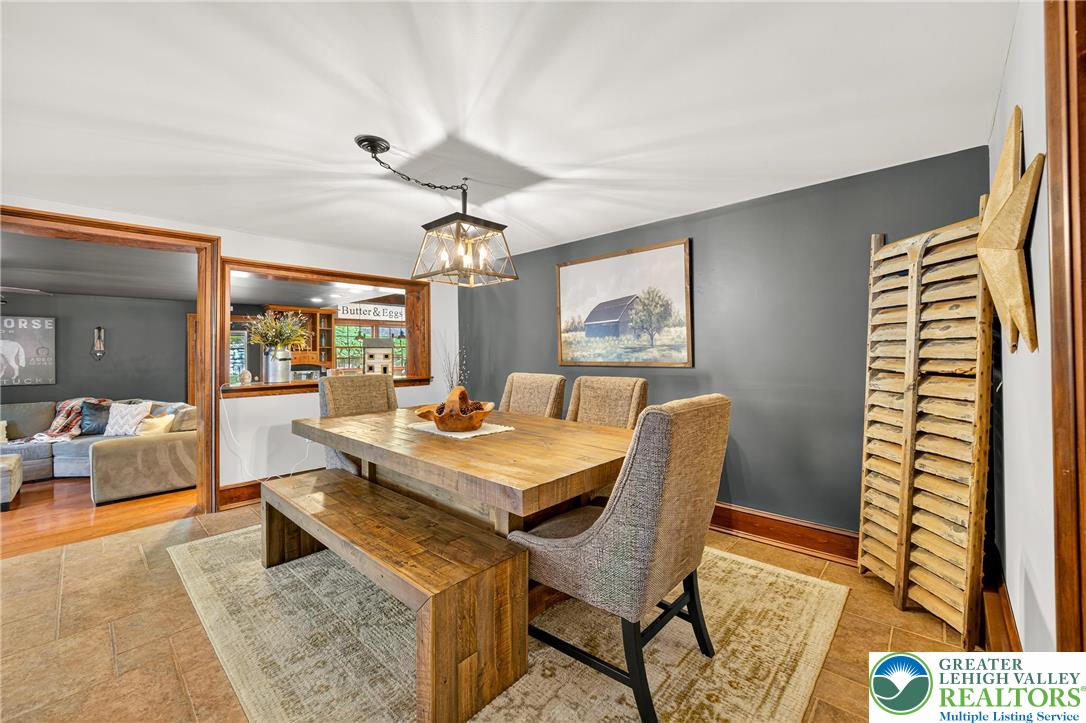 701 Rutt Road Bangor, PA 18013 - Photo 28 of 72 Dining Room