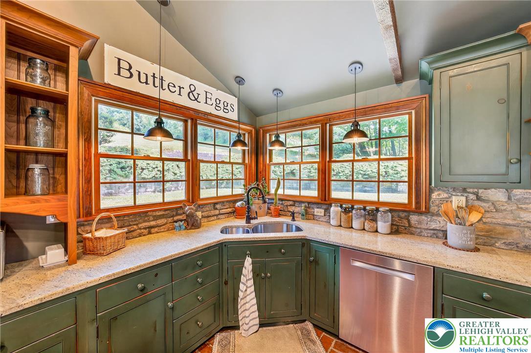 701 Rutt Road Bangor, PA 18013 - Photo 41 of 72 Kitchen