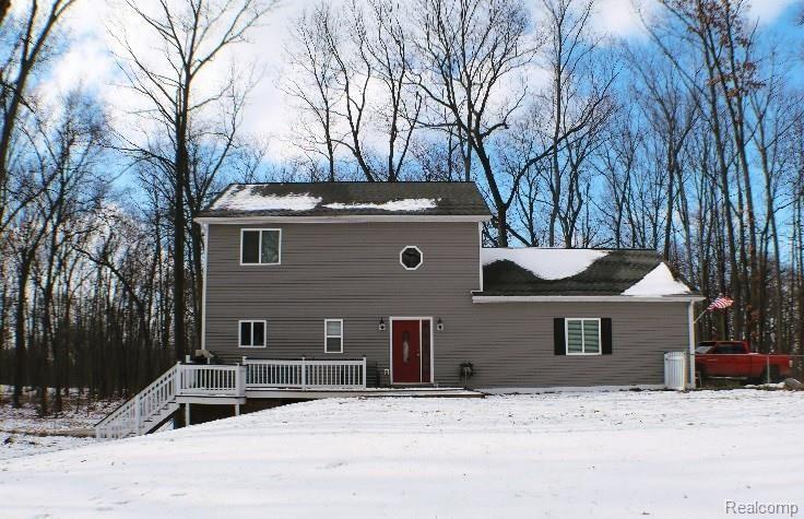 1795 Argentine Road Howell, MI 48843 - Photo 1 of 13 front of house.jpg