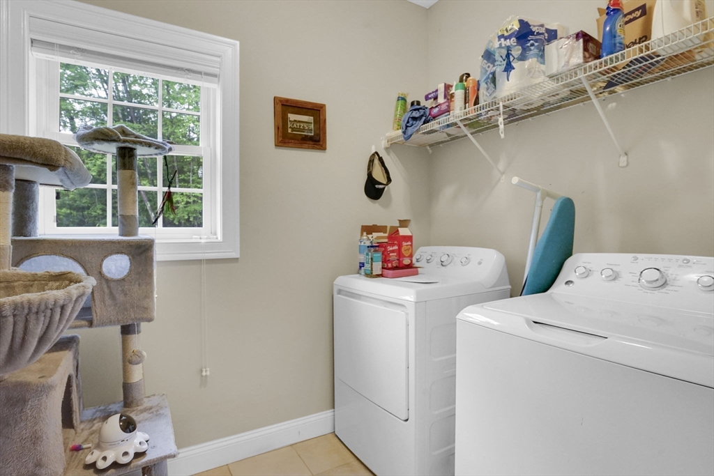 32 Bissonnette Circle Southampton, MA 01073 - Photo 30 of 38