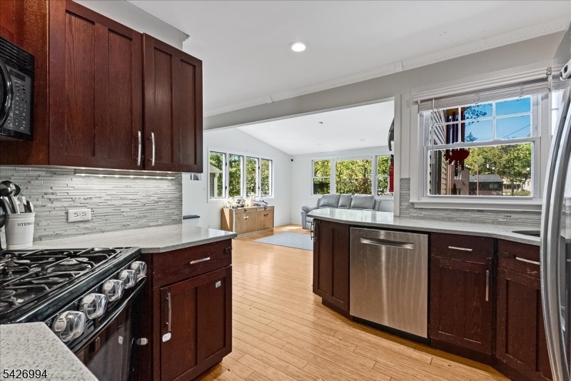 7 Rutgers Street West Orange, NJ 07052 - Photo 9 of 19 Gallery Image 9