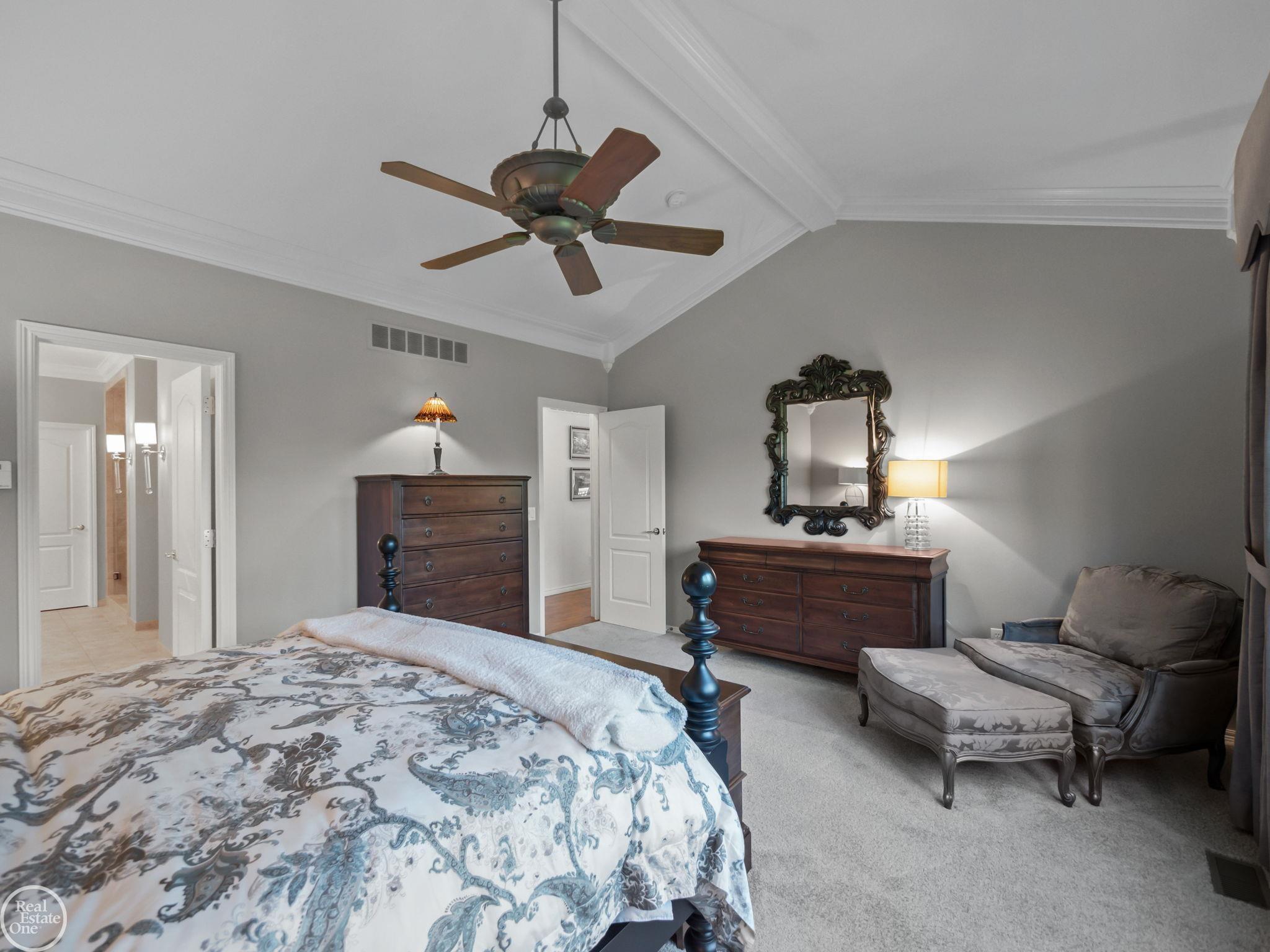 2599 Summerlin Court, Unit #29 Rochester, MI 48306 - Photo 32 of 51 Gallery Image 32