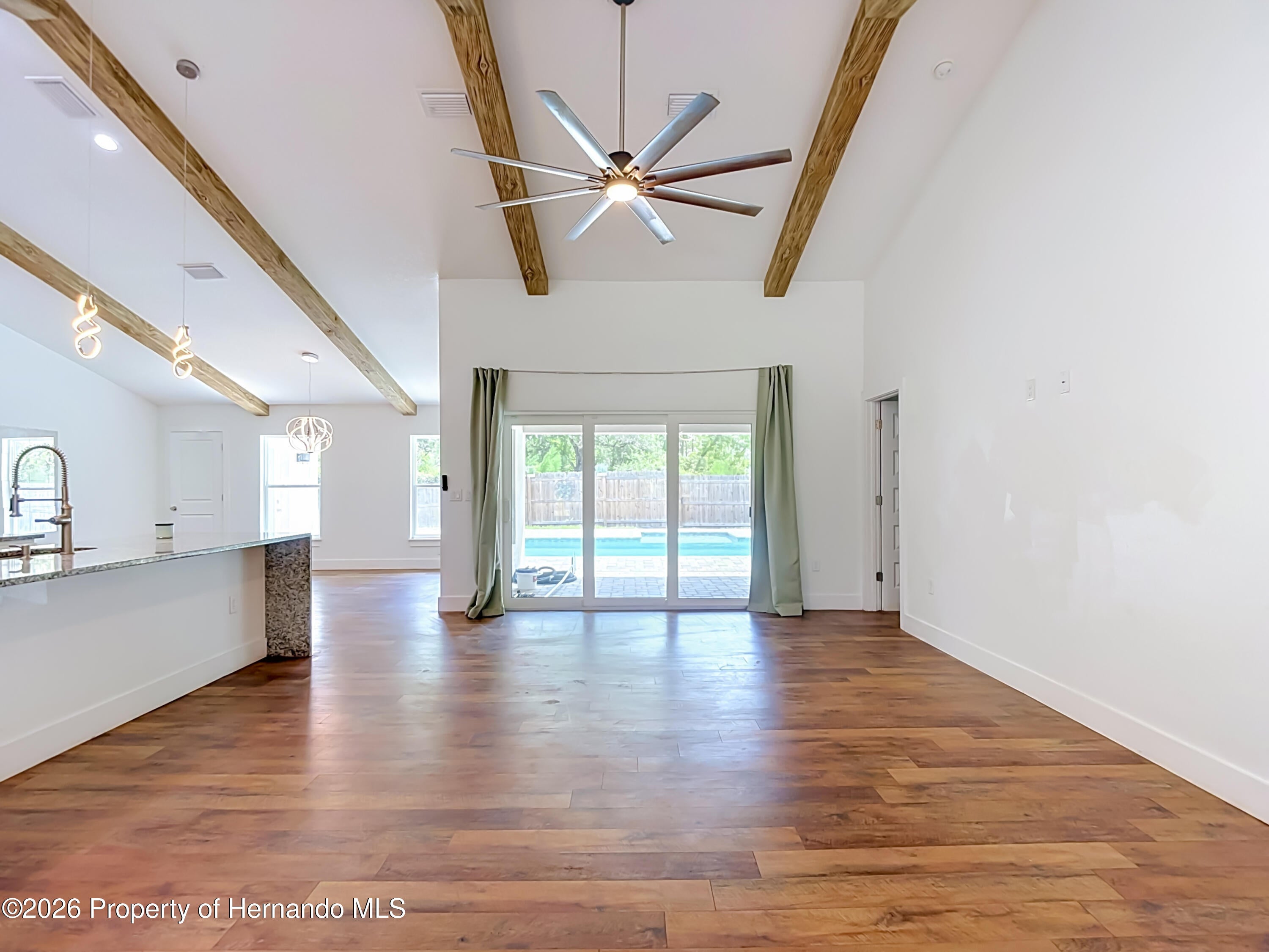 15032 Hummingbird Road Weeki Wachee, FL 34614 - Photo 5 of 69 Gallery Image 5