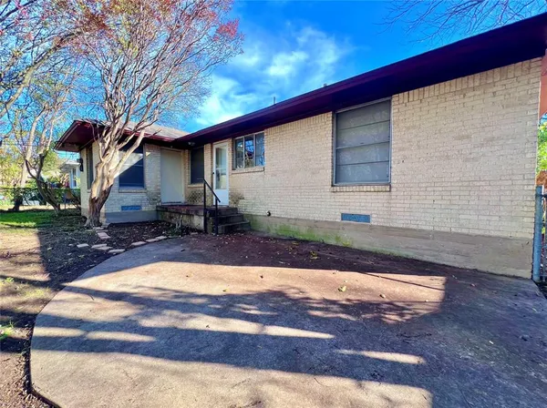 $1,550 | 3423 Perryton Drive, Dallas, TX 75224