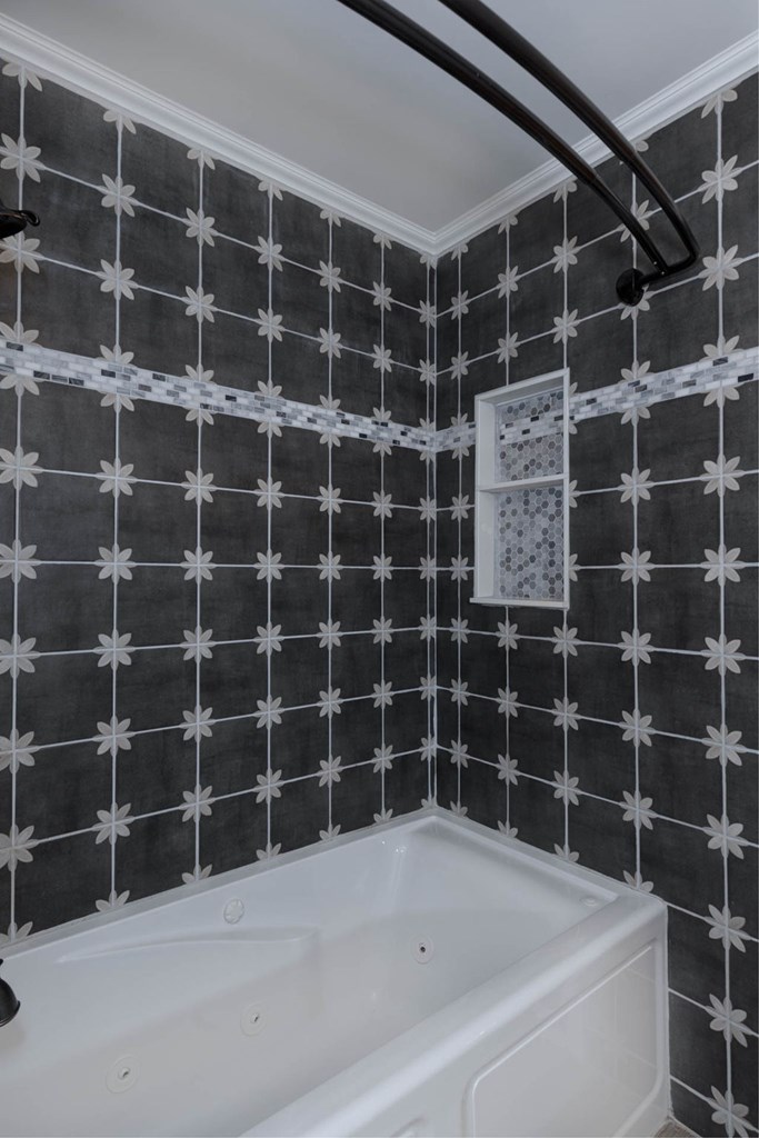 6101 River Road, Unit 5 Columbus, GA 31904 - Photo 11 of 47 a view of a bathtub in a bathroom