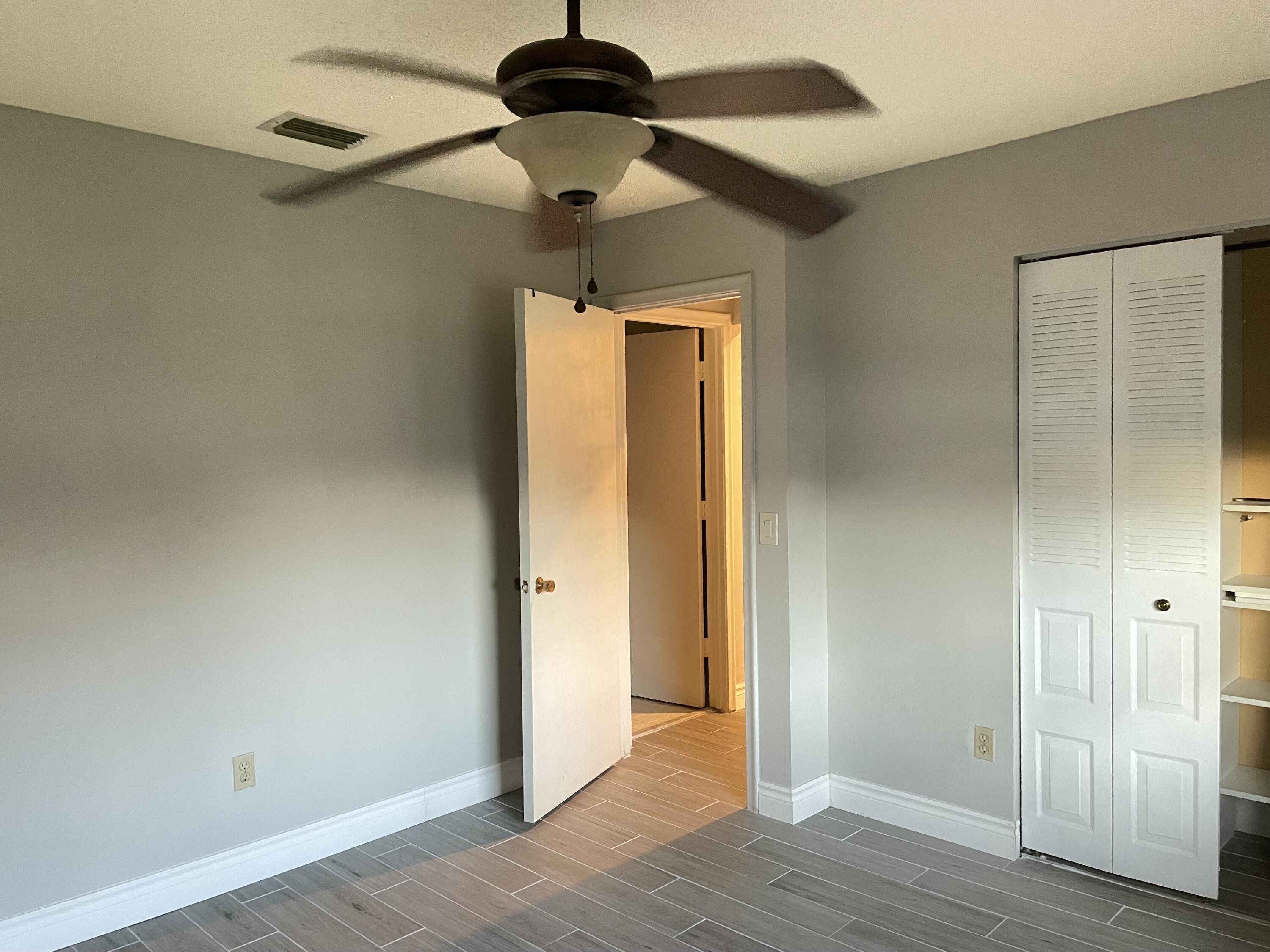 21452 Juego Circle, Unit 31F Boca Raton, FL 33433 - Photo 16 of 18 IMG_7443
