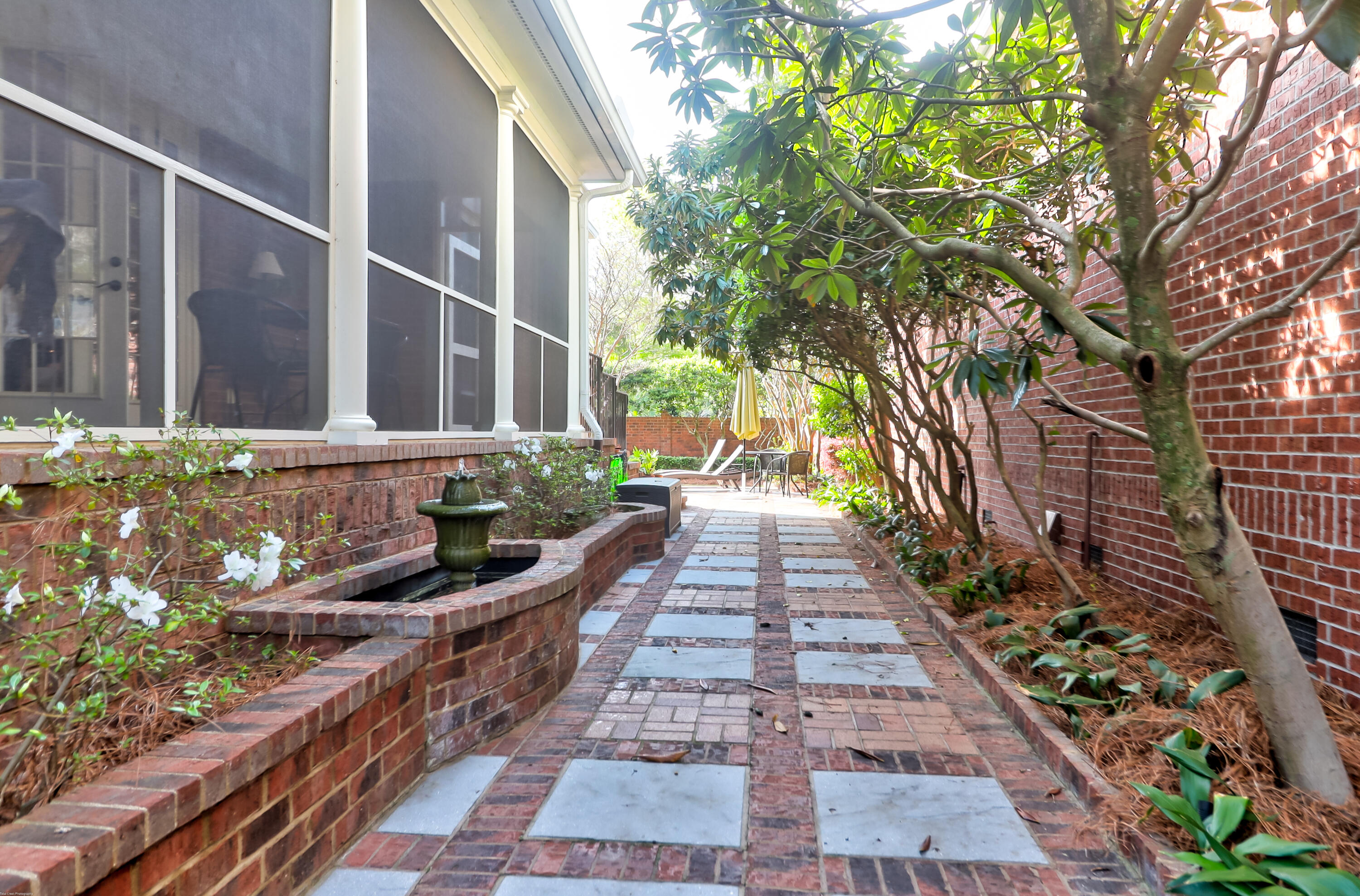 611 Daggett Street Charleston, SC 29492 - Photo 31 of 42 611 Daggett (75)