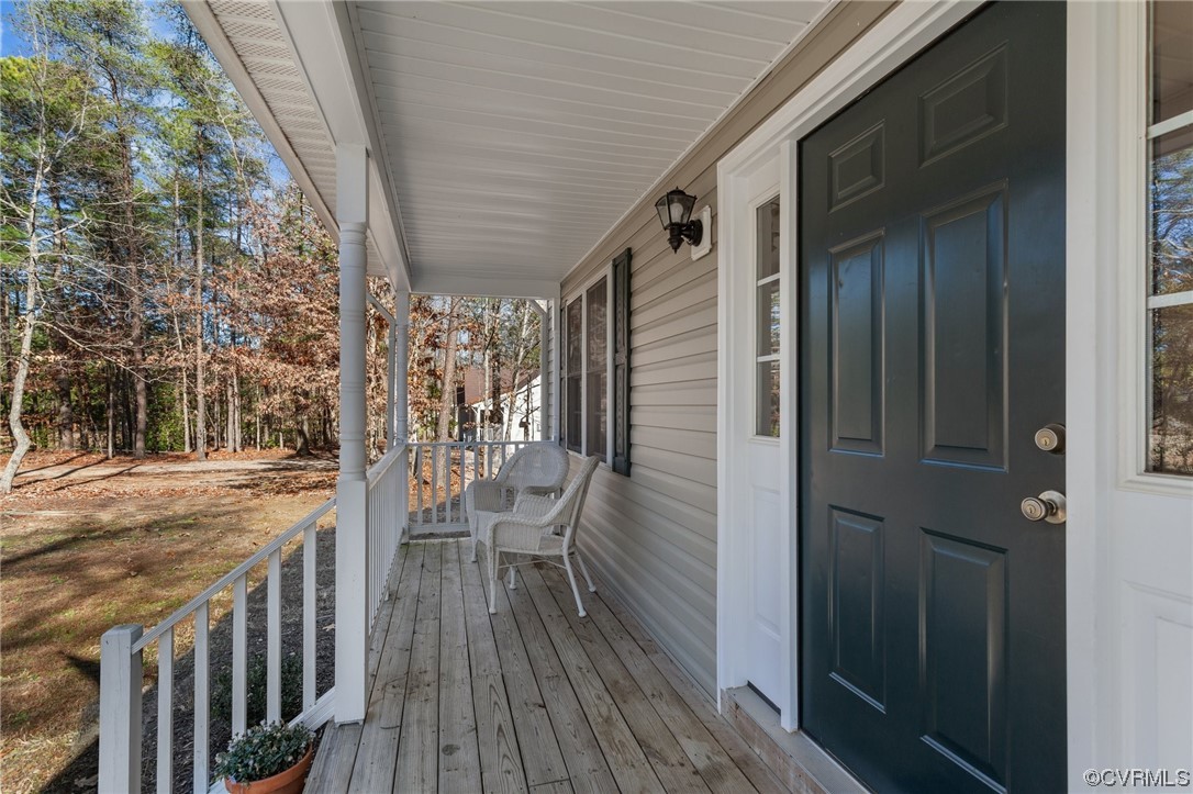 2835 Three Bridge Road Powhatan, VA 23139 - Photo 2 of 38 Gallery Image 2