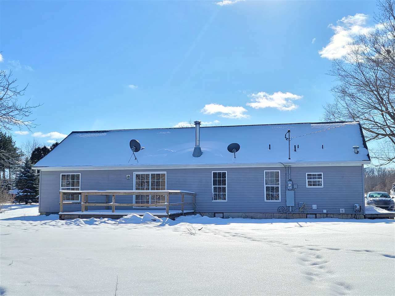 3752 West Bennington Road Owosso, MI 48867 - Photo 28 of 29 50033478-27.JPG