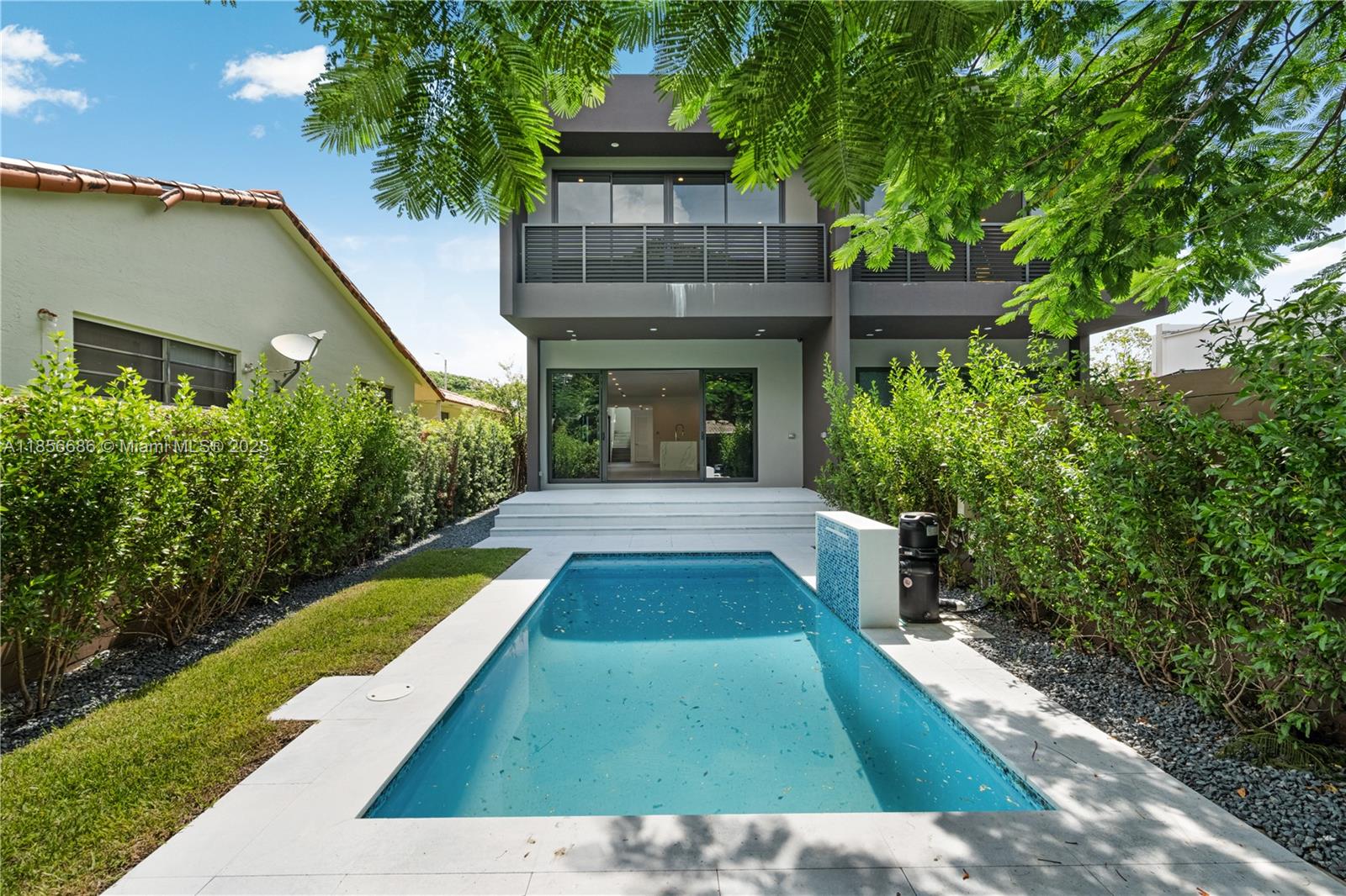 2842 Southwest 32nd Court, Unit 2842 Miami, FL 33133 - Photo 18 of 50 Gallery Image 18