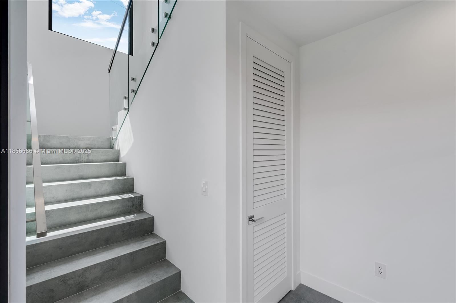 2842 Southwest 32nd Court, Unit 2842 Miami, FL 33133 - Photo 21 of 50 Gallery Image 21