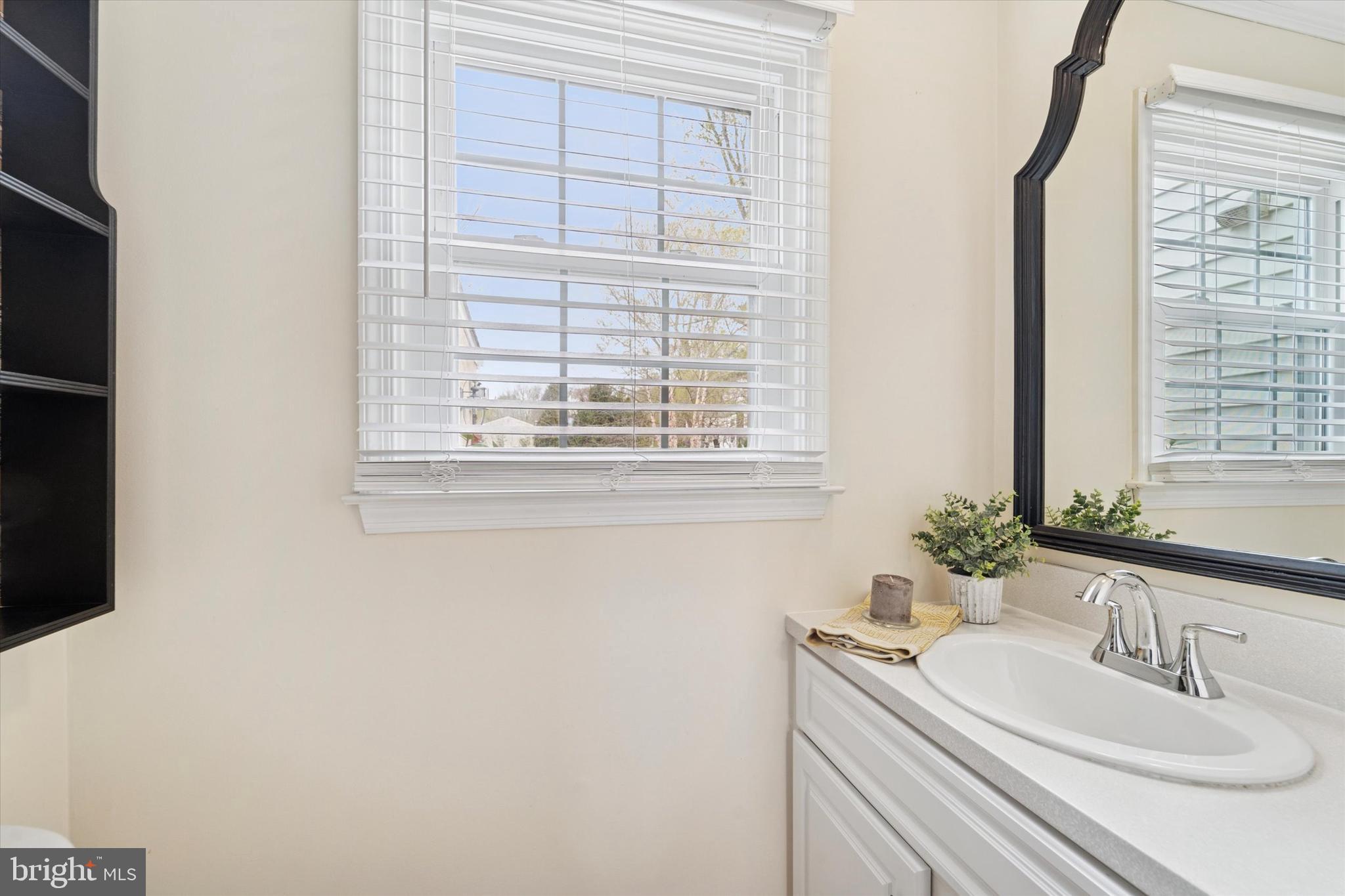 1018 Pinetown Road Fort Washington, PA 19034 - Photo 29 of 45