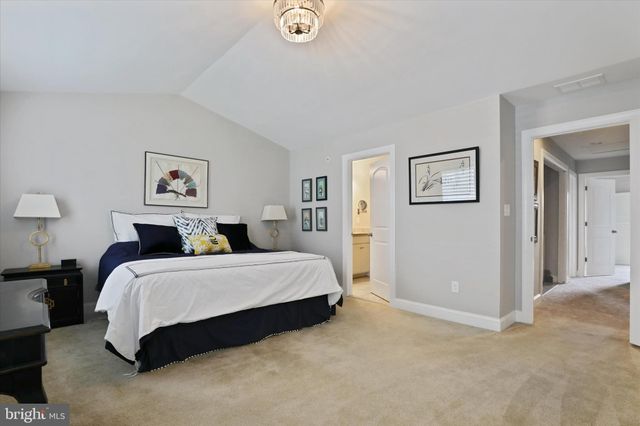 $615,000 | 26 Skylar Circle, Media, PA 19063