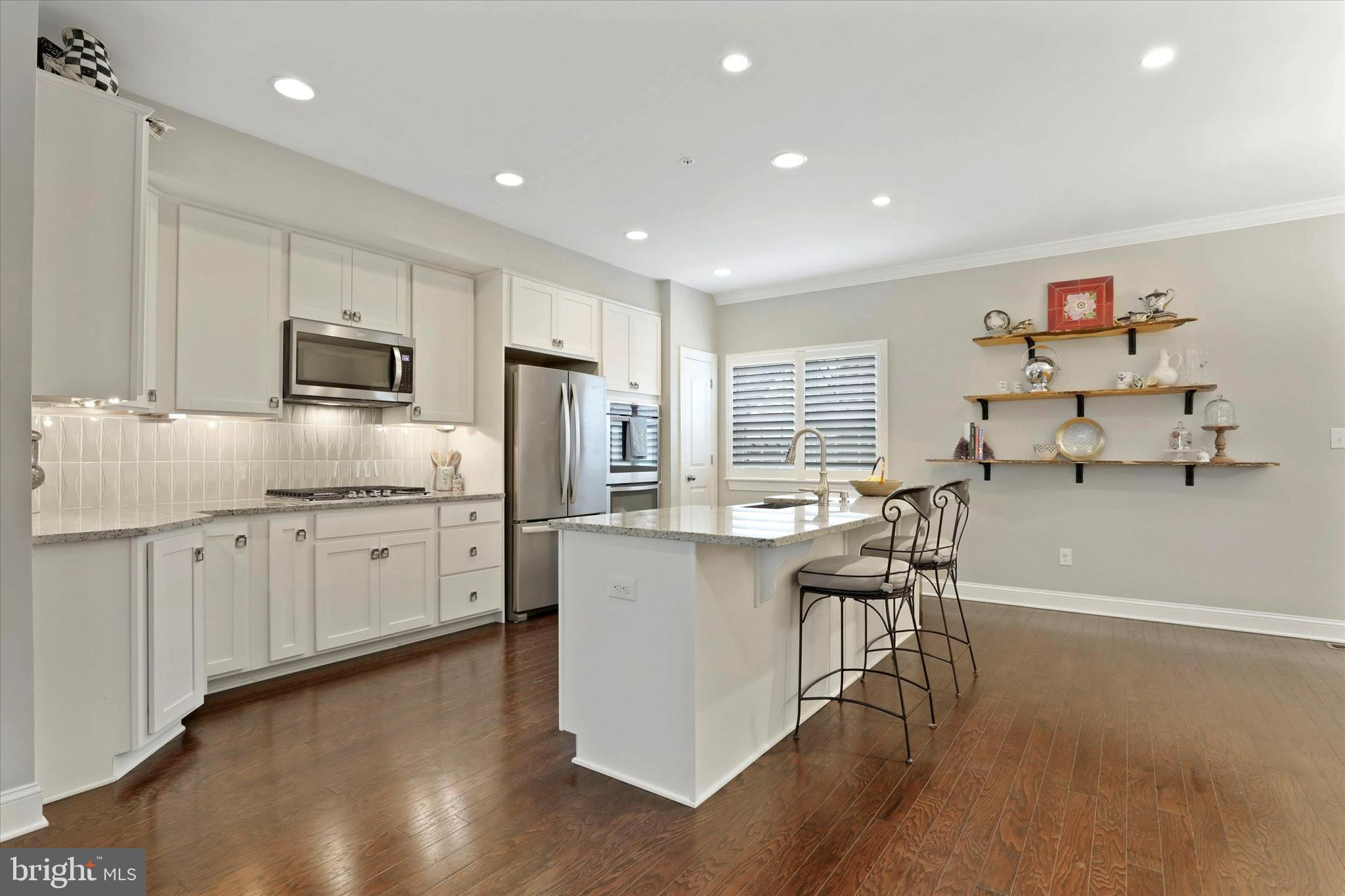26 Skylar Circle Media, PA 19063 - Photo 9 of 36 Open Concept Kitchen