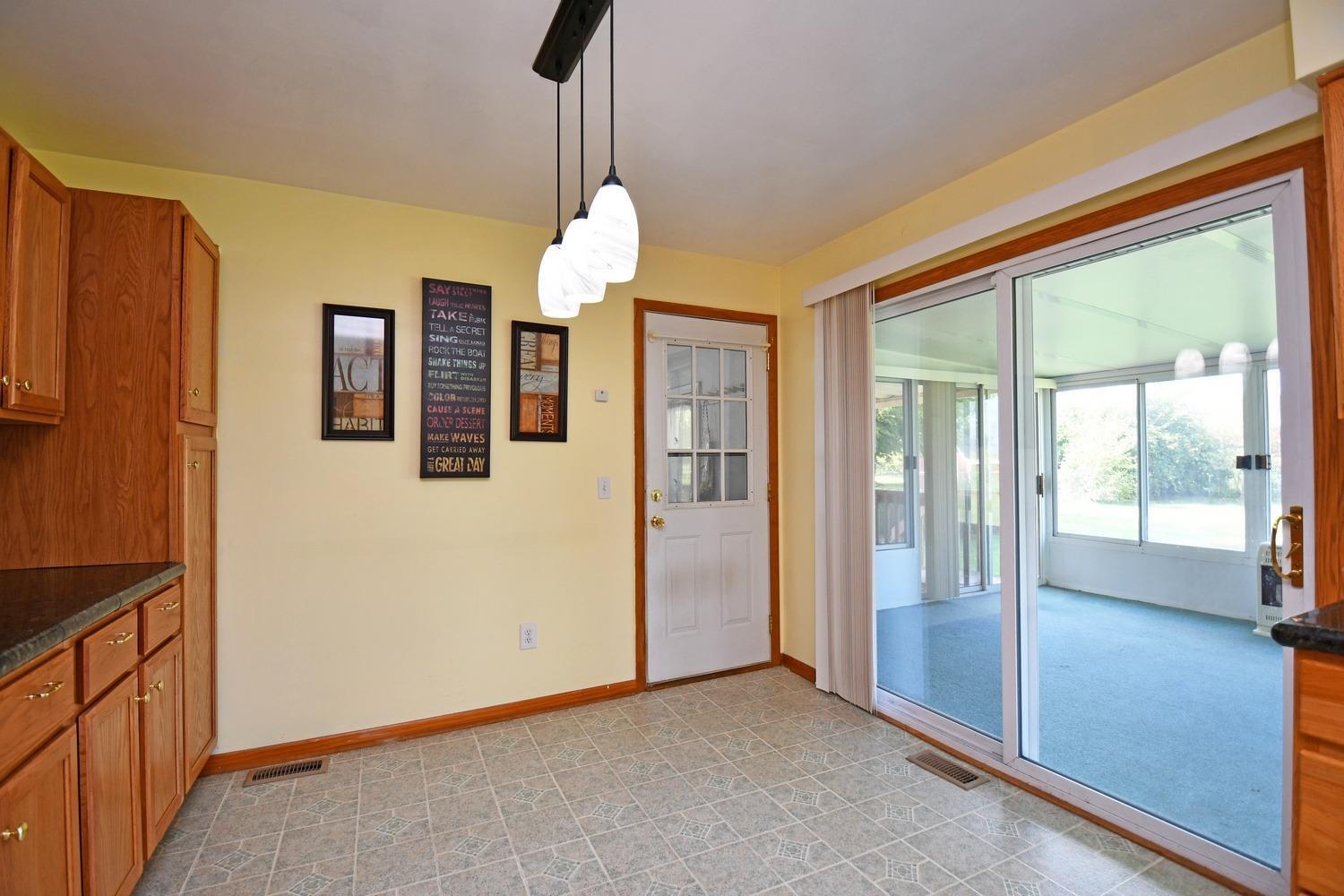 10108 Simonson Road Harrison, OH 45030 - Photo 10 of 37 Gallery Image 10
