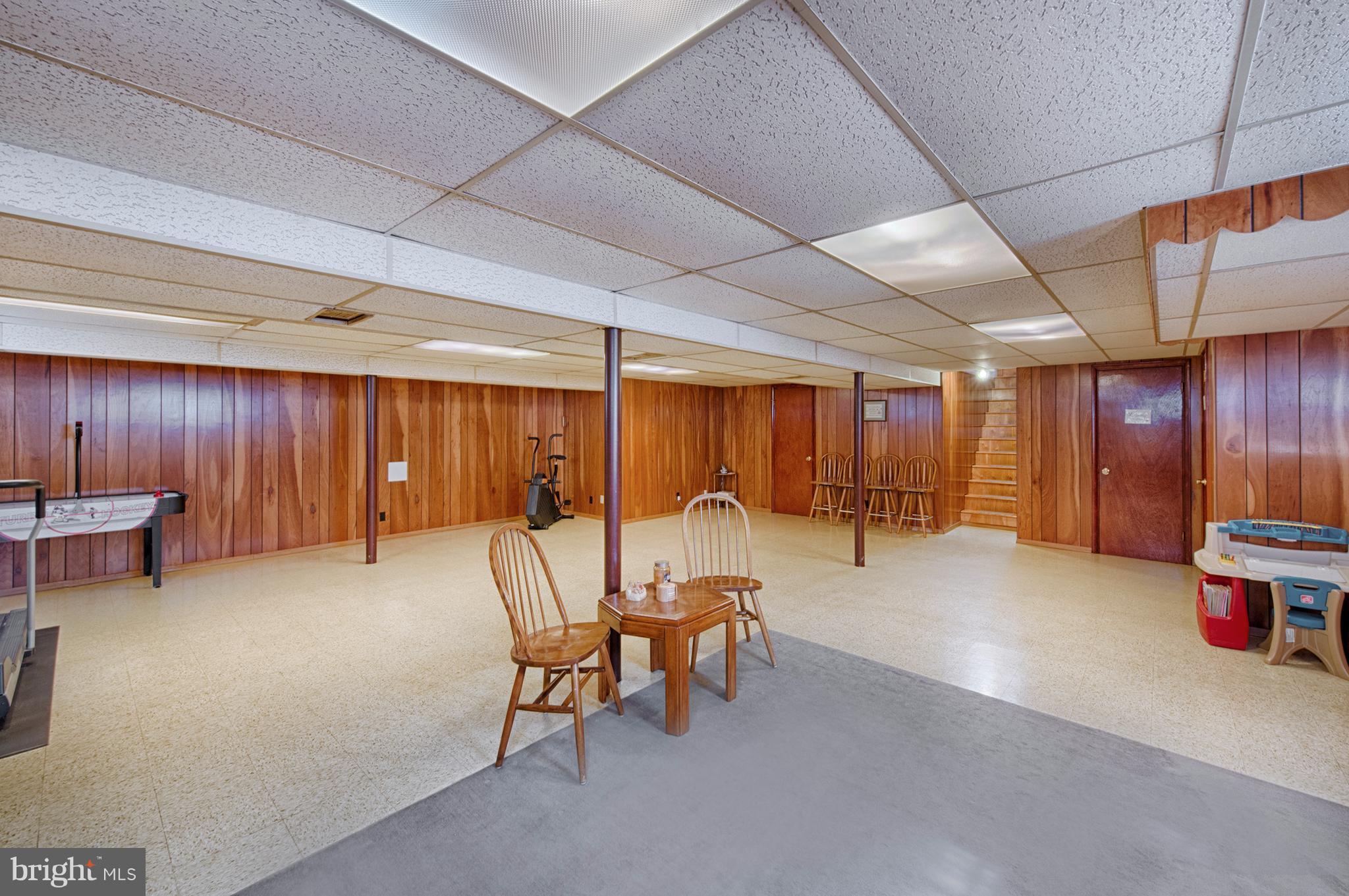 9501 Dawnvale Road Baltimore, MD 21236 - Photo 23 of 30 a view of a room with gym equipment