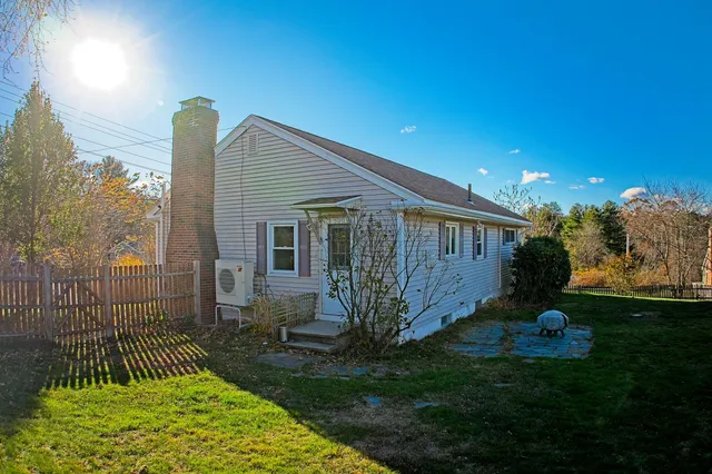 $375,000 | 25 Broadturn Road, Scarborough, ME 04074