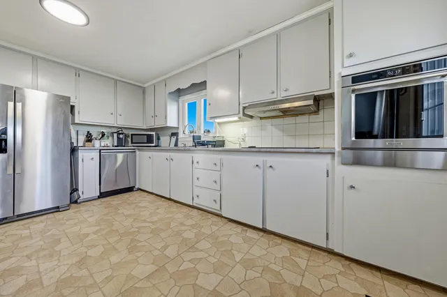 $375,000 | 25 Broadturn Road, Scarborough, ME 04074