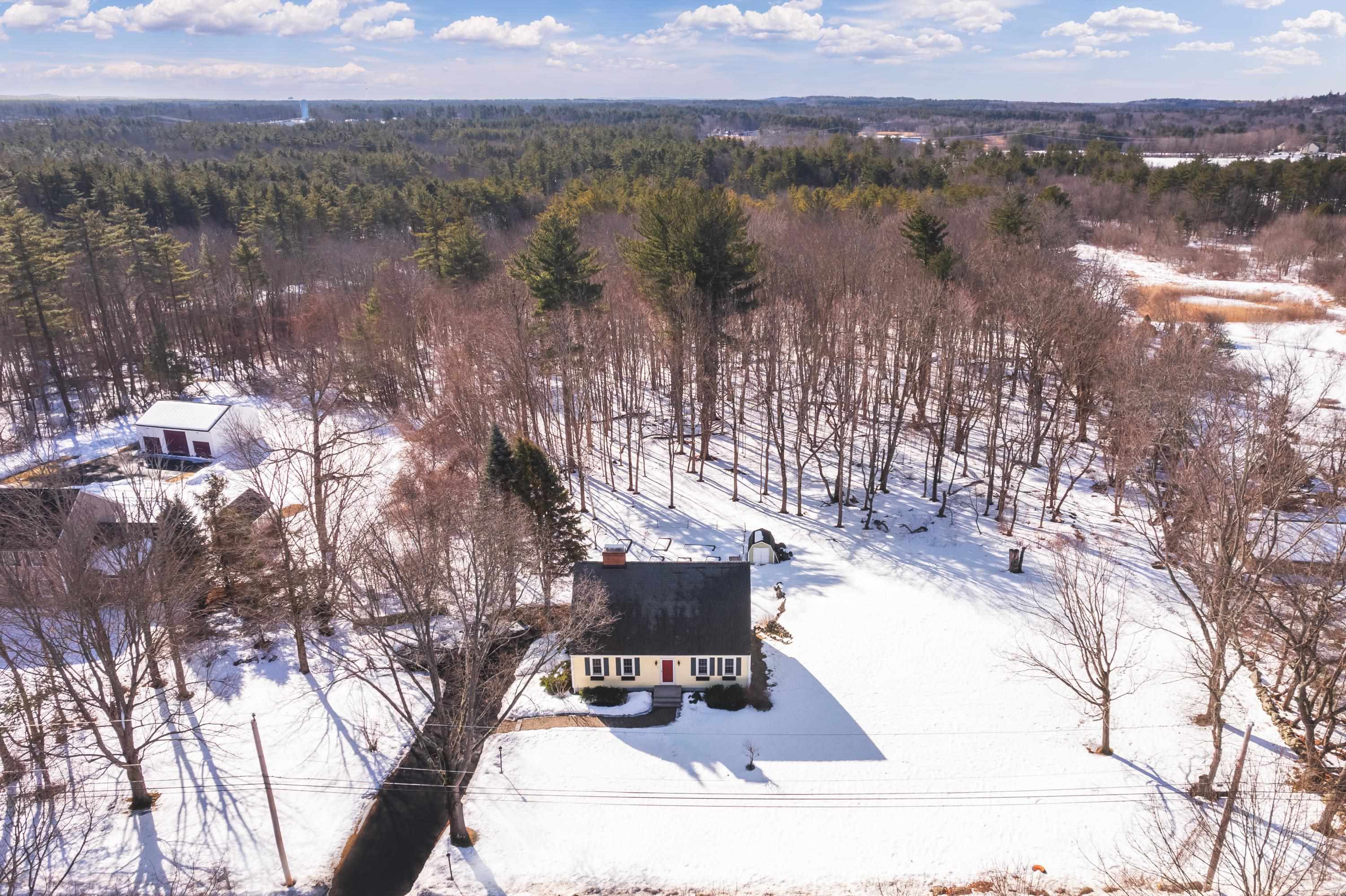 134 Kensington Road Hampton Falls, NH 03844 - Photo 2 of 15