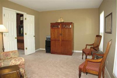 6198 Maple Rdg Drive Fort Mitchell, KY 41017 - Photo 2 of 8