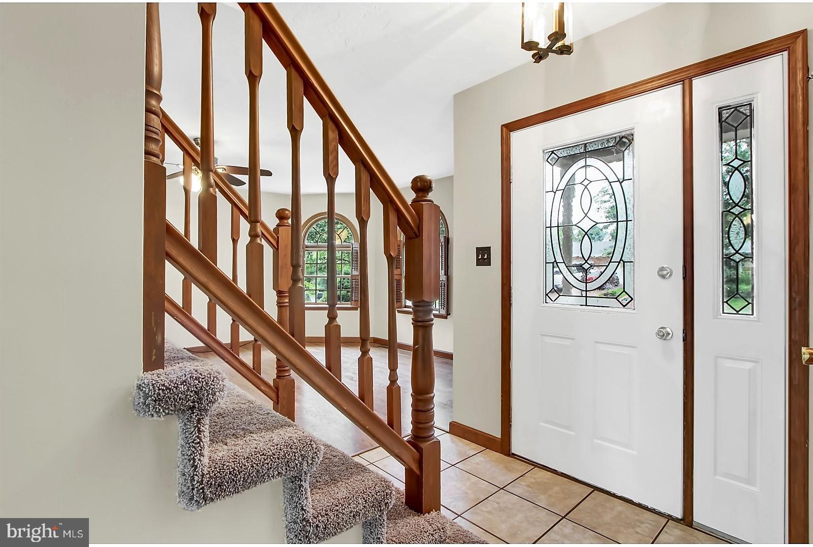 47 Timber Lane Hanover, PA 17331 - Photo 3 of 35 Gallery Image 3