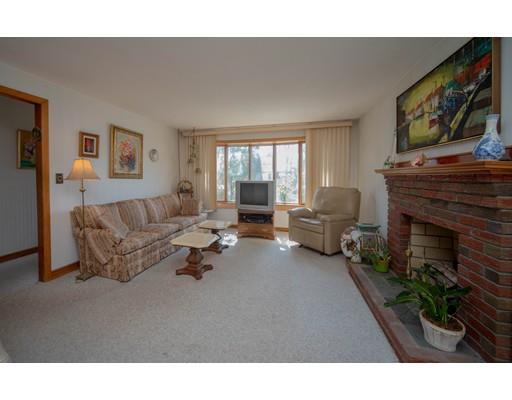 72 Taxiera Road Stoughton, MA 02072 - Photo 2 of 29