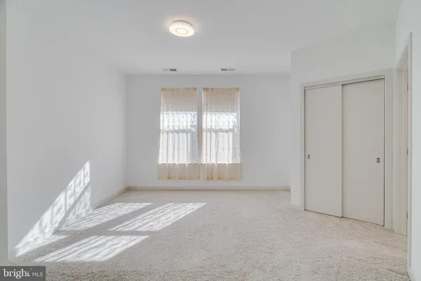 $3,000 | 10755 Fairgrounds Drive, Unit 326, Fairfax, VA 22030