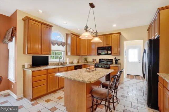 $525,000 | 2653 Ferncreek Lane, York, PA 17404