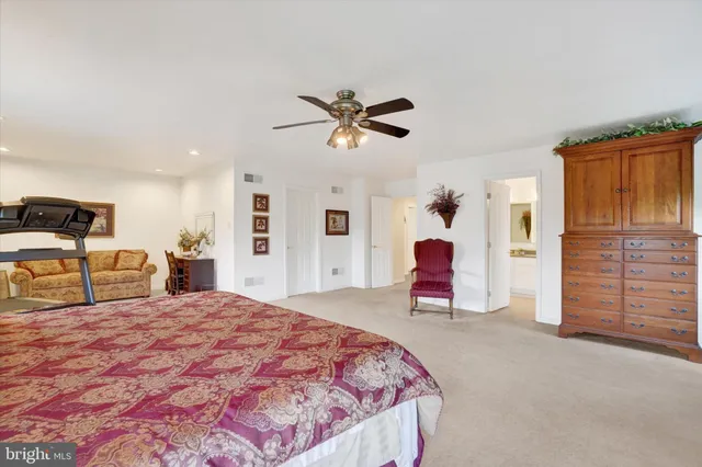 $525,000 | 2653 Ferncreek Lane, York, PA 17404