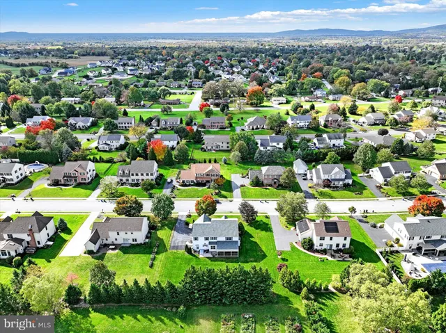 $525,000 | 2653 Ferncreek Lane, York, PA 17404