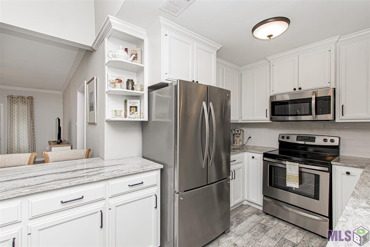 15135 Point Chenier Avenue Baton Rouge, LA 70817 - Photo 8 of 20 Gallery Image 8