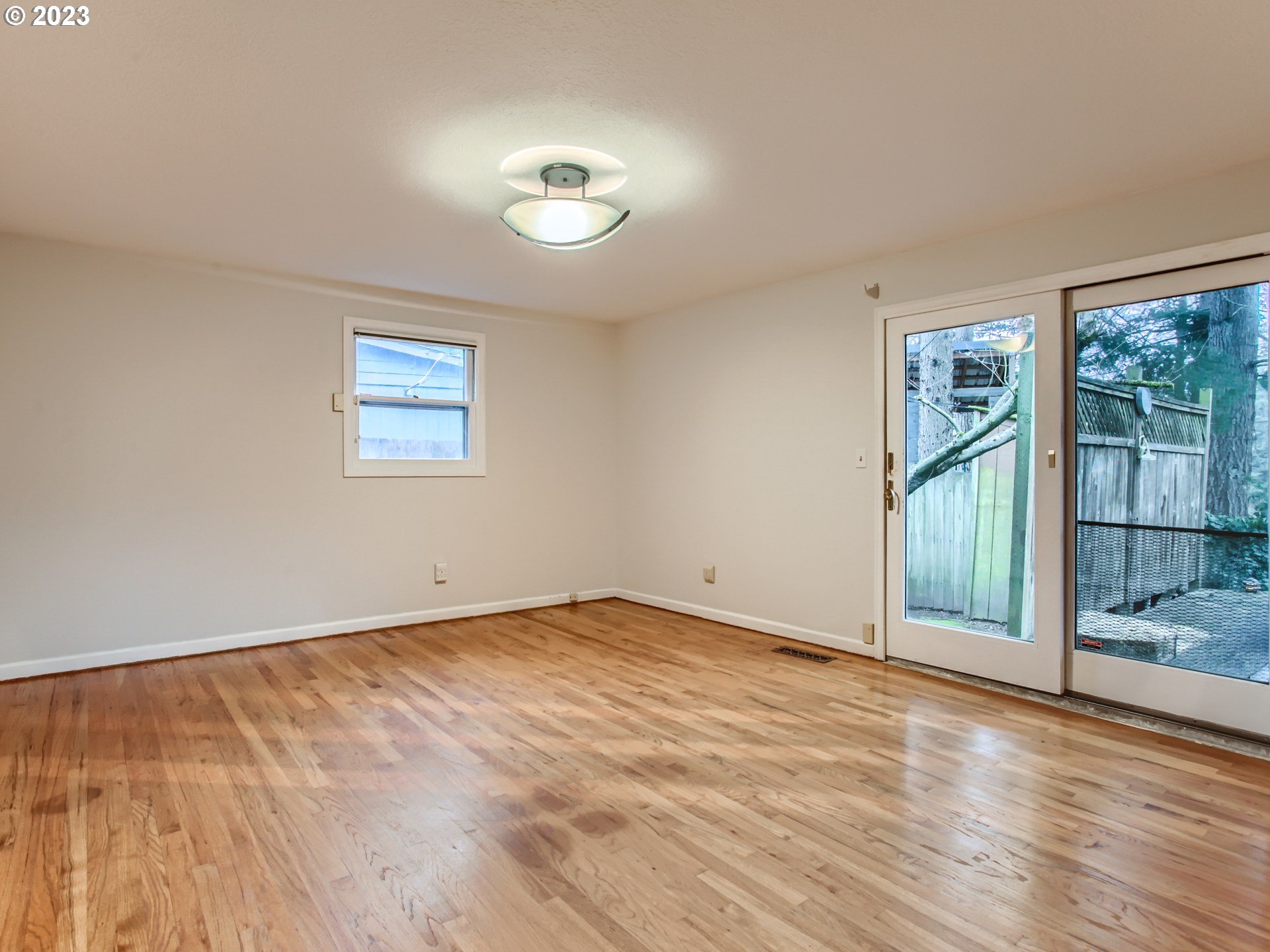 6839 Southwest Raleighwood Way Portland, OR 97225 - Photo 16 of 30 Gallery Image 16