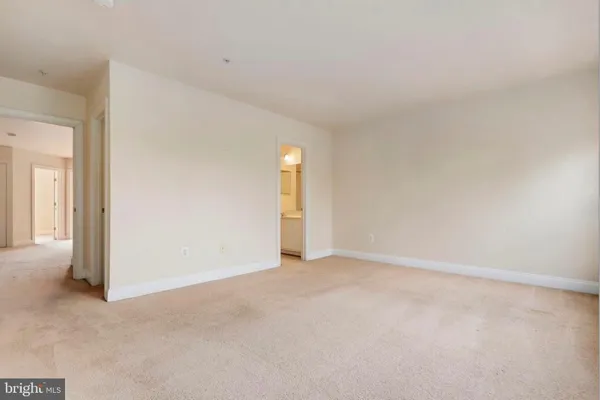 $459,900 | 680 Orchard Ridge Drive, Unit 100, Gaithersburg, MD 20878