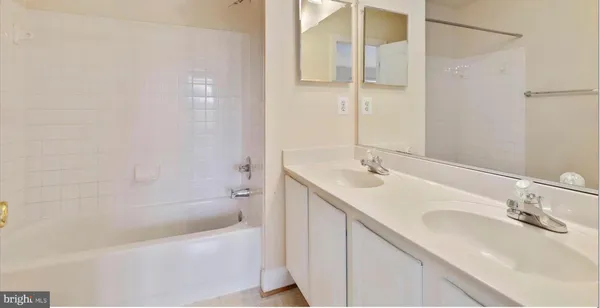 $459,900 | 680 Orchard Ridge Drive, Unit 100, Gaithersburg, MD 20878