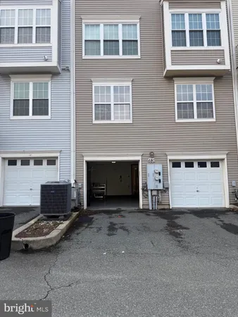 $459,900 | 680 Orchard Ridge Drive, Unit 100, Gaithersburg, MD 20878