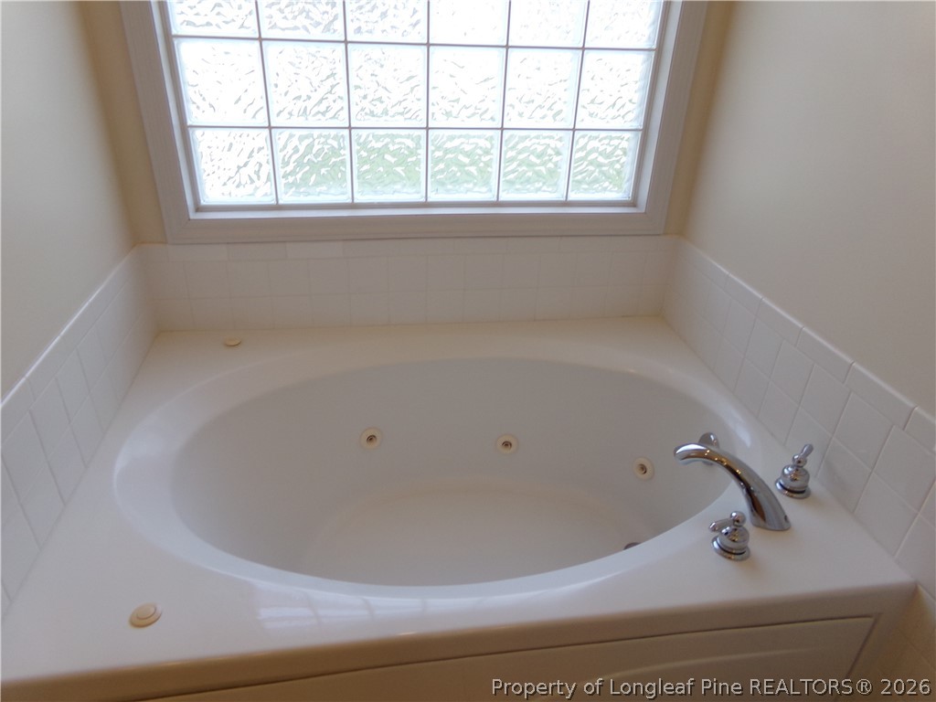290 Robeson Street Spring Lake, NC 28390 - Photo 25 of 38 MASTER JETTED TUB