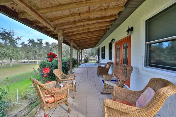 a view of entryway