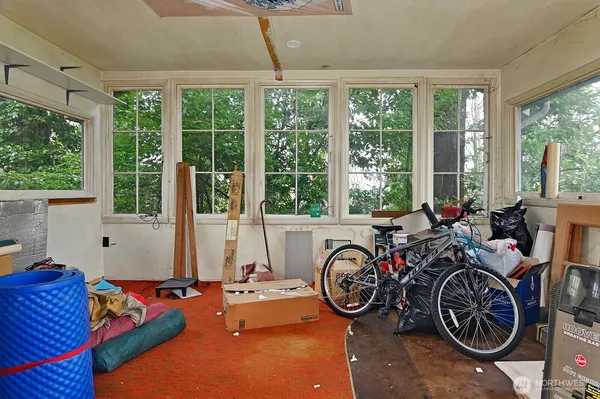 $1,975,000 | 4729 Mountain View Drive South, Seattle, WA 98108