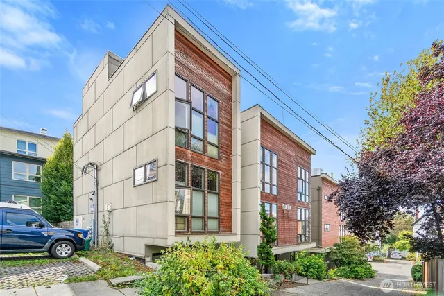 $799,000 | 1211 South Grand Street, Seattle, WA 98144