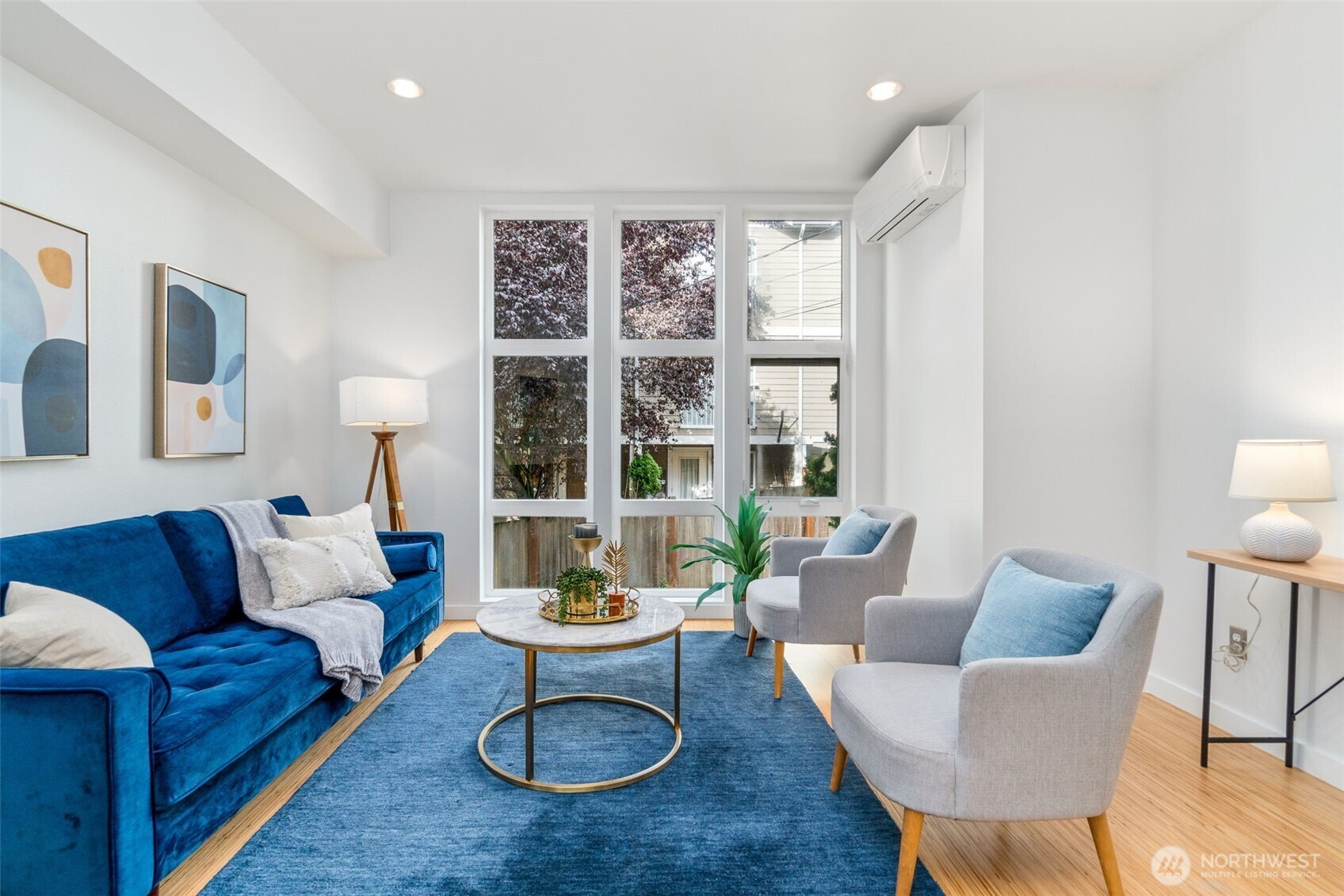 1211 South Grand Street Seattle, WA 98144 - Photo 4 of 28