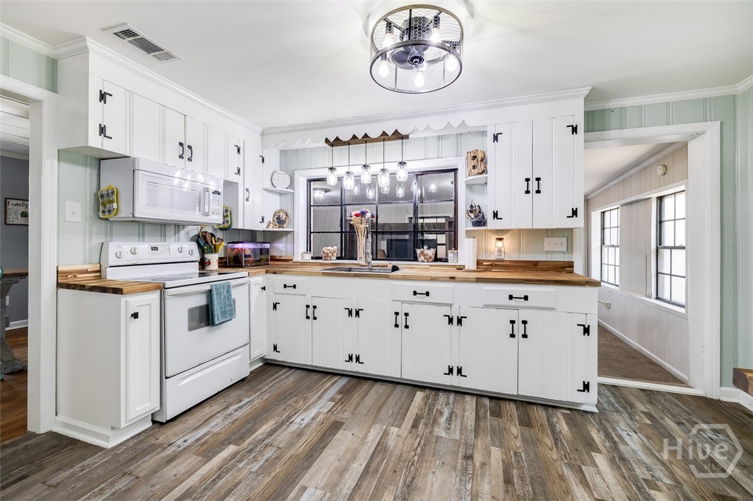 609 Cleveland Street Springfield, GA 31329 - Photo 15 of 40