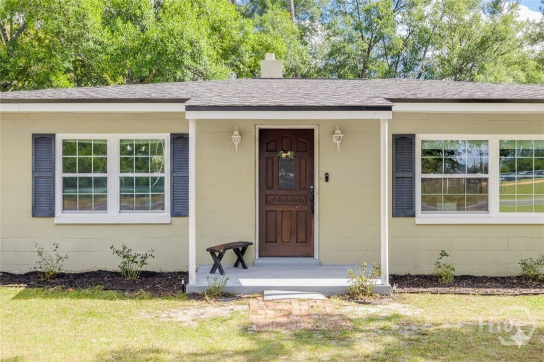 609 Cleveland Street Springfield, GA 31329 - Photo 3 of 40 This photo has been digitally enhanced by AI