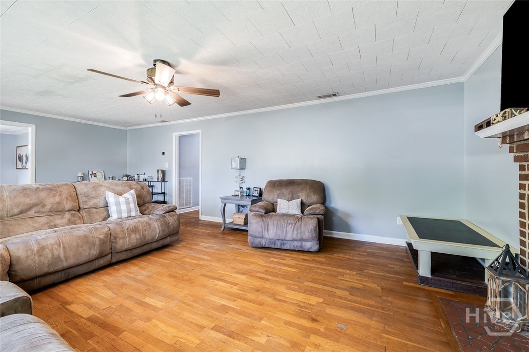 609 Cleveland Street Springfield, GA 31329 - Photo 8 of 40