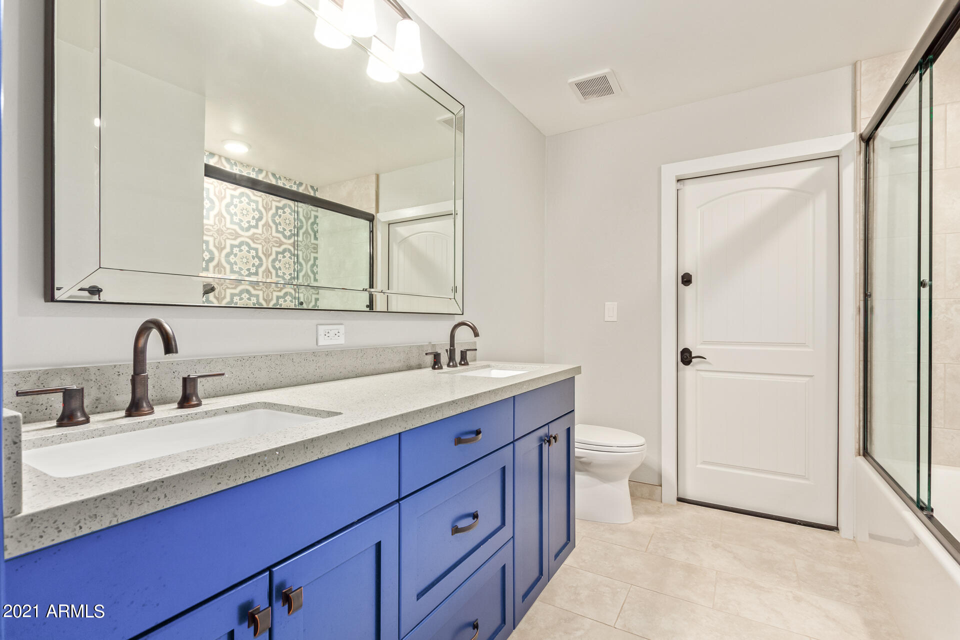 4553 East Palomino Road Phoenix, AZ 85018 - Photo 20 of 55 0017-17 - Palimino