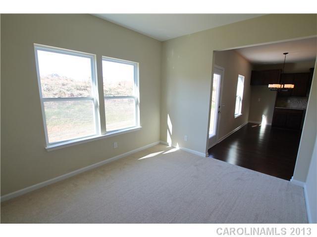 633 Rook Road, Unit 36 Charlotte, NC 28216 - Photo 5 of 12